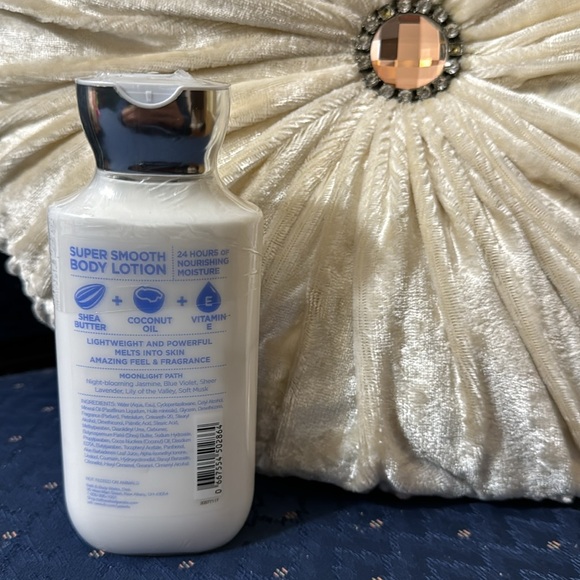 BATH & BODY WORKS SET. . . MOON LIGHT PATH SCENT - Picture 6 of 6